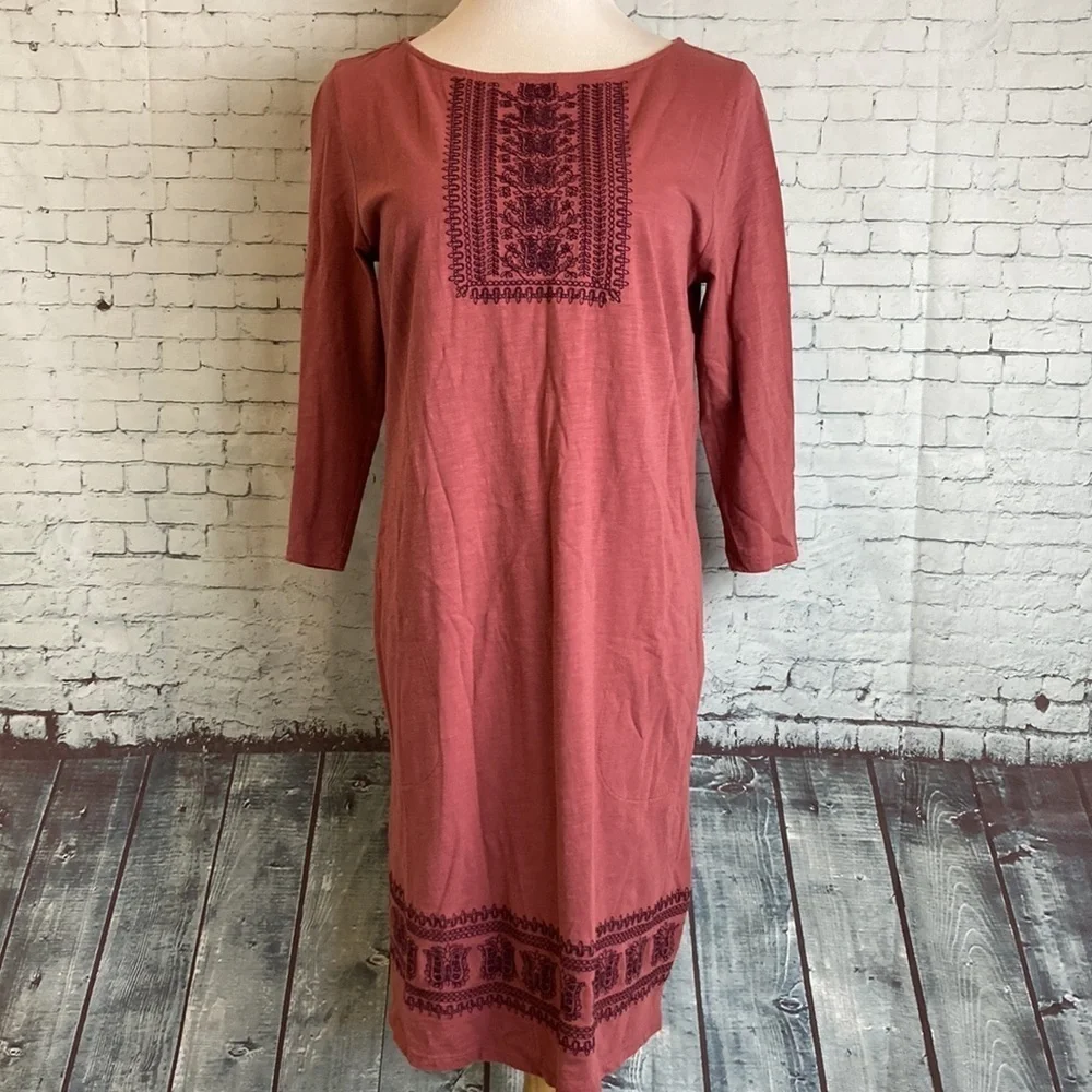 Garnet Hill Women’s Embroidered Boatneck Knit Shift Dress Sz M Boho Scandi Girl - Picture 4 of 15